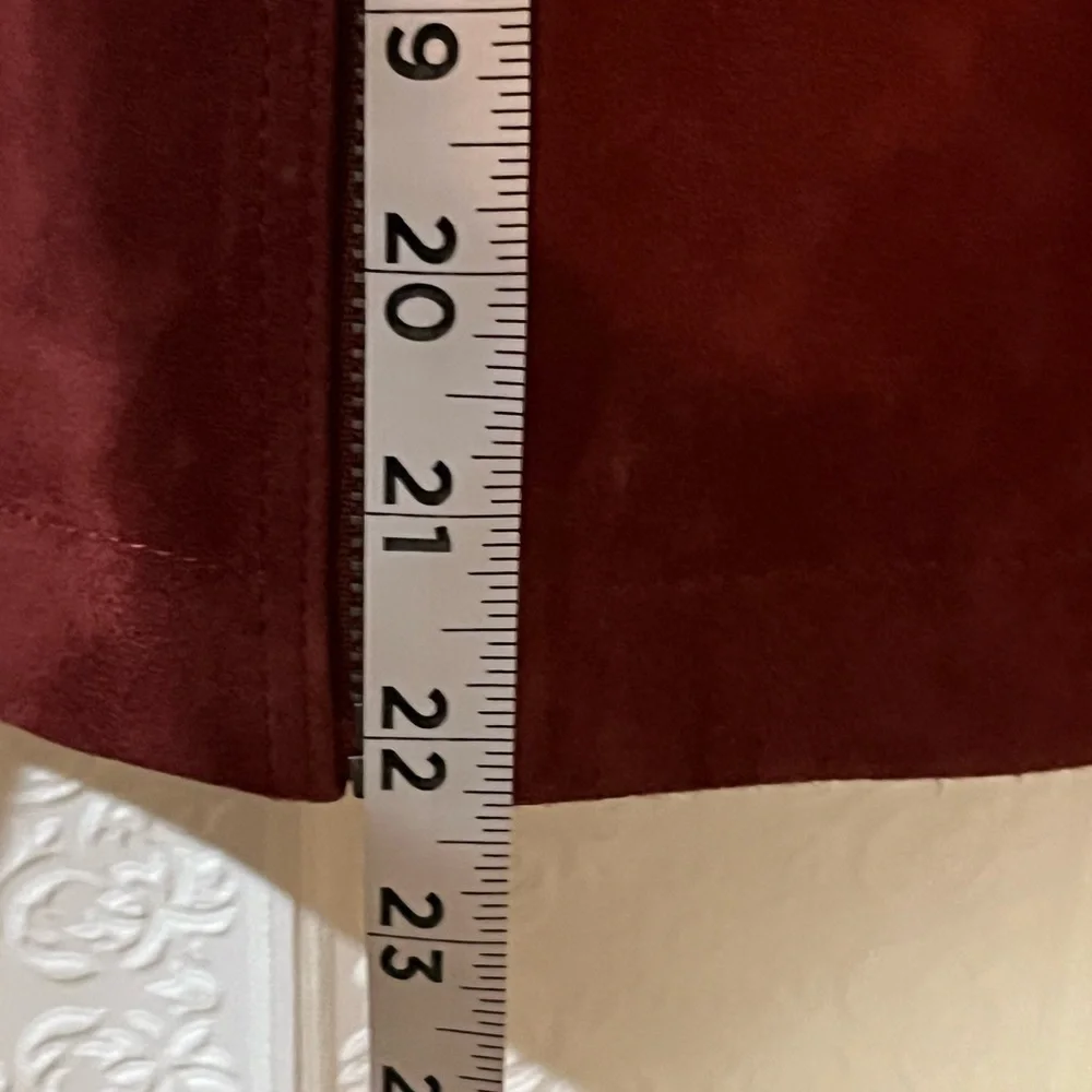 Red suede jacket - Picture 2 of 9